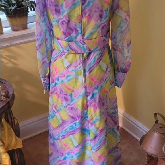 Vintage 1970s. Retro Maxi Dress. US14. - Picture 2 of 3